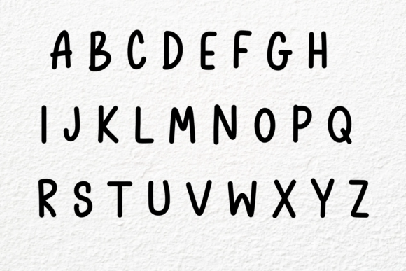Vintage Chrismas: A Sweet Handwritten Font for Heartfelt Branding